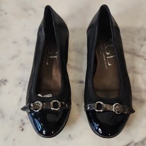 AGL | Black Patent Leather | Classic Flats with Silver Accents Sz 36